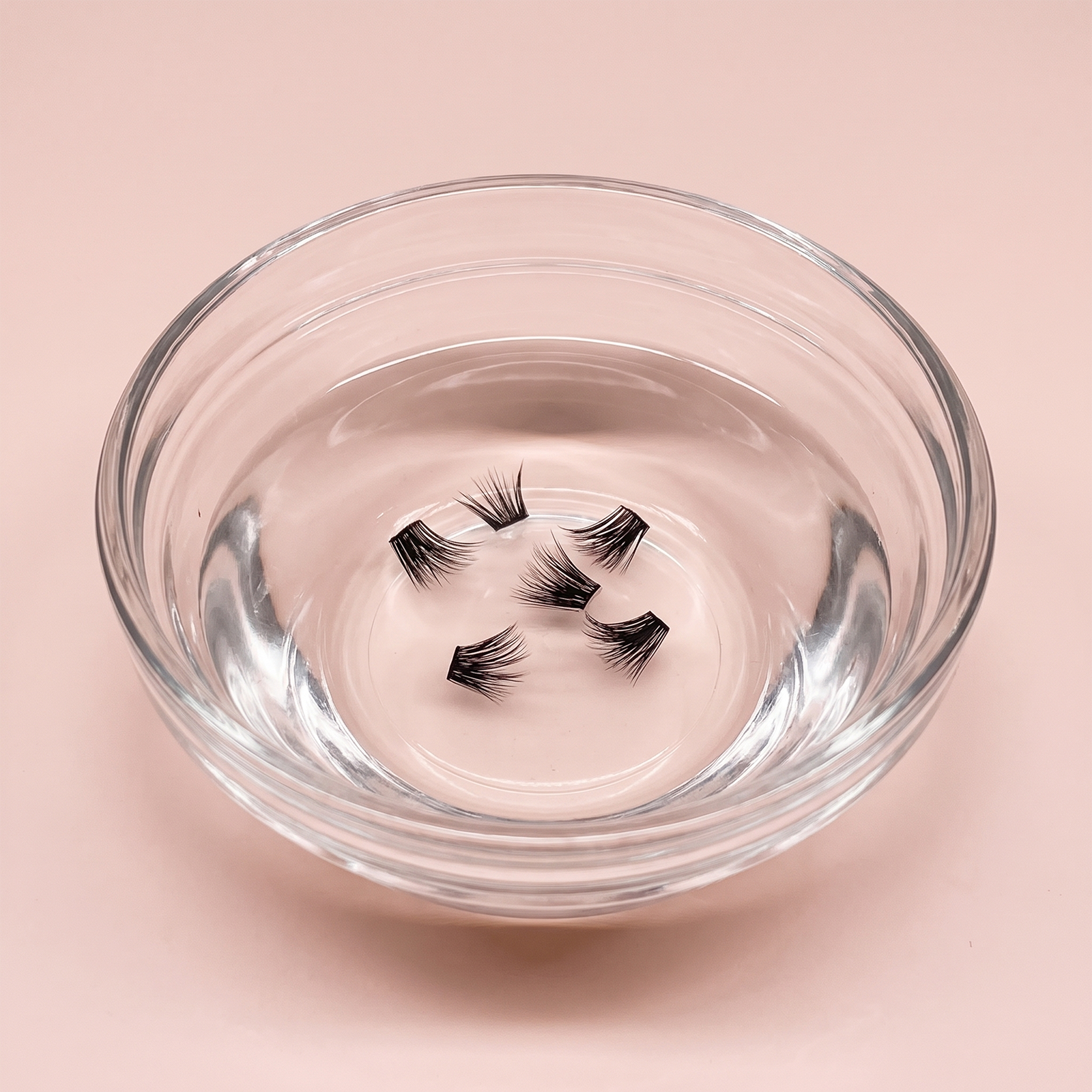 Clean Touched Seoul lash clusters